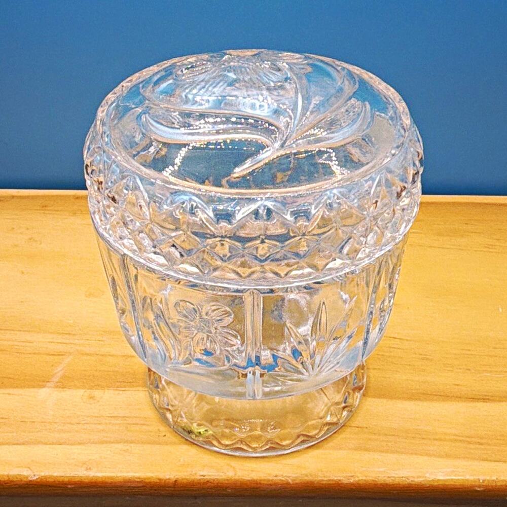 Vintage Avon /fostoria Clear Floral Glass Pedestal Sugar Bowl w/ Lid 1974